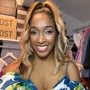 Meet your Posher, Rio